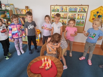 837a91e8-f495-4cf2-959d-5c584102a461