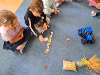 cd7a3669-39bc-4835-aee5-baaa31ddcaa2