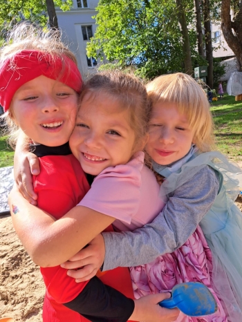 10fa4f12-32c7-45e3-915a-41bd5ea991d9