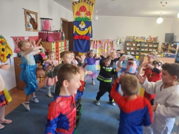 950c3df7-80cb-4864-bf8b-8456e2bd0942