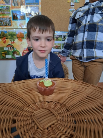 351374a7-62fb-4a11-a3e6-31c149bf18e2