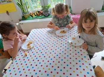 2be184b0-9695-49c4-bb9c-32994e6c843f