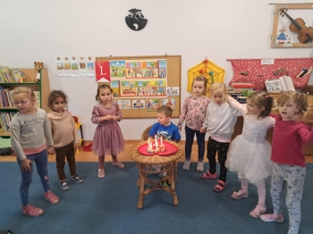 4b527ec3-29e9-4a09-a1bf-5d061f25e61b