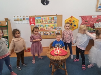 bb03f5ad-fd31-469d-b000-ee8aa0f4e8a0