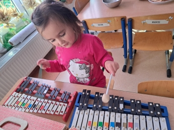 ff7e4c7d-117b-498d-bade-e8de6a11f6e5