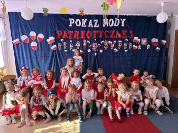 1f0d06e4-a9d0-407a-9bd4-6090638bb9ee