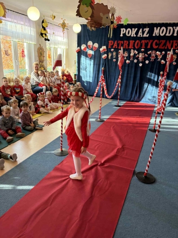 9251d647-fdc7-489c-89eb-8a3549cf8a89