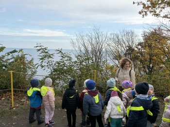 101e74ef-0c8c-4c88-a2d2-1b951d446807