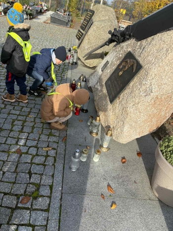 a7f83b3c-5999-466c-812b-30f3fcf58c27