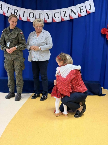 10a7fb32-3aab-49f0-9a29-9498e94fb4db