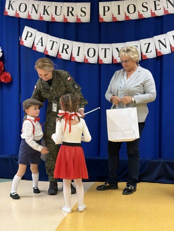 15b770ad-0b3c-46ad-b3a1-86850935b6c2