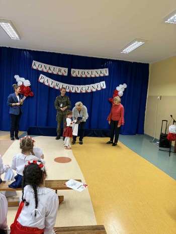 1158de79-c8ee-42c9-a61e-926544caeefe