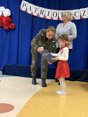 59995b75-107a-446c-8354-9d3fe71346c4