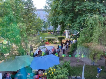 1000063209 (Copy)