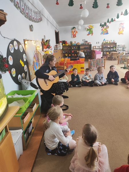 Kolędowanie z mamą Noemi